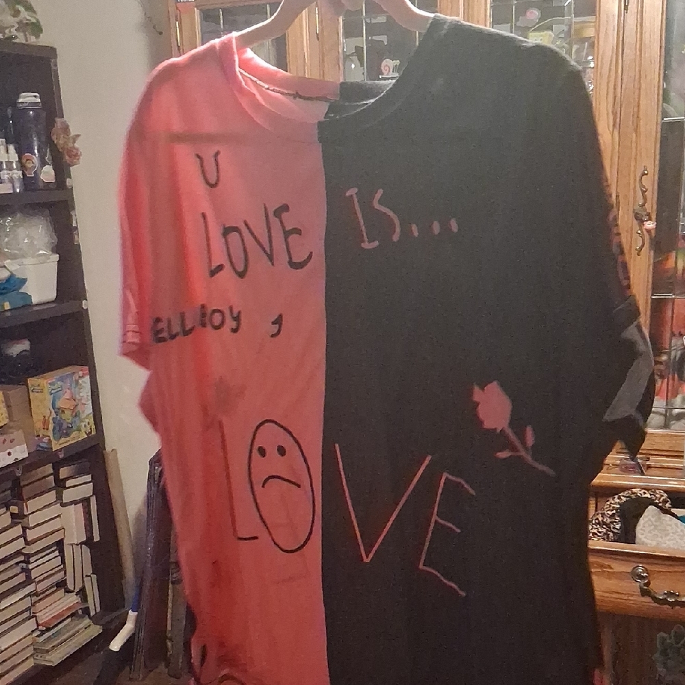 Love Graphic T-Shirt - Pink and Black